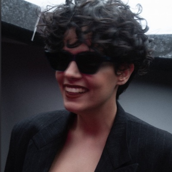 Meet your Posher, Samane - Picture 1 of 1